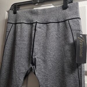 Gray Heathered Leggings (L/XL)